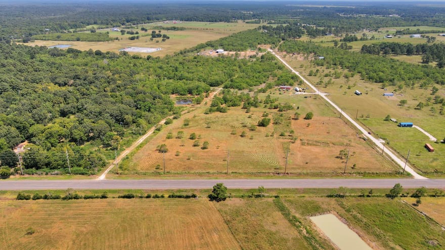 309 Old Liberty Road, Liberty, Texas