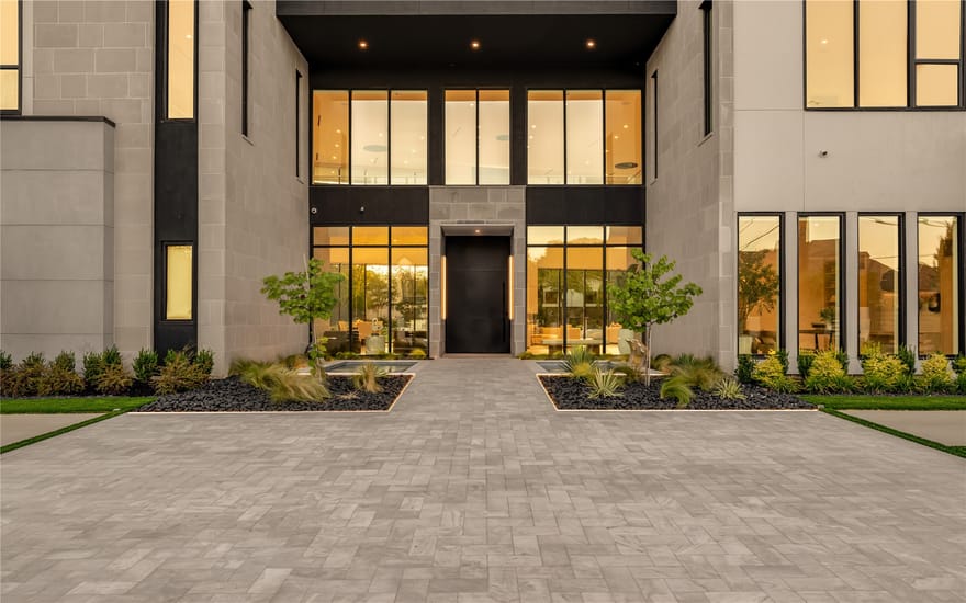 10011 Lennox Lane, Dallas, Texas
