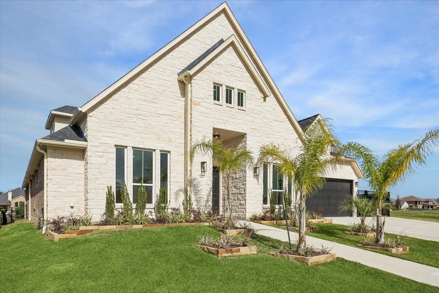 620 Appia Drive, Kemah, Texas