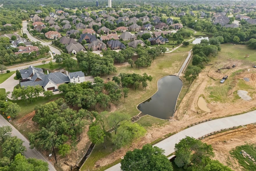 211 Hardy Drive, Colleyville, Texas
