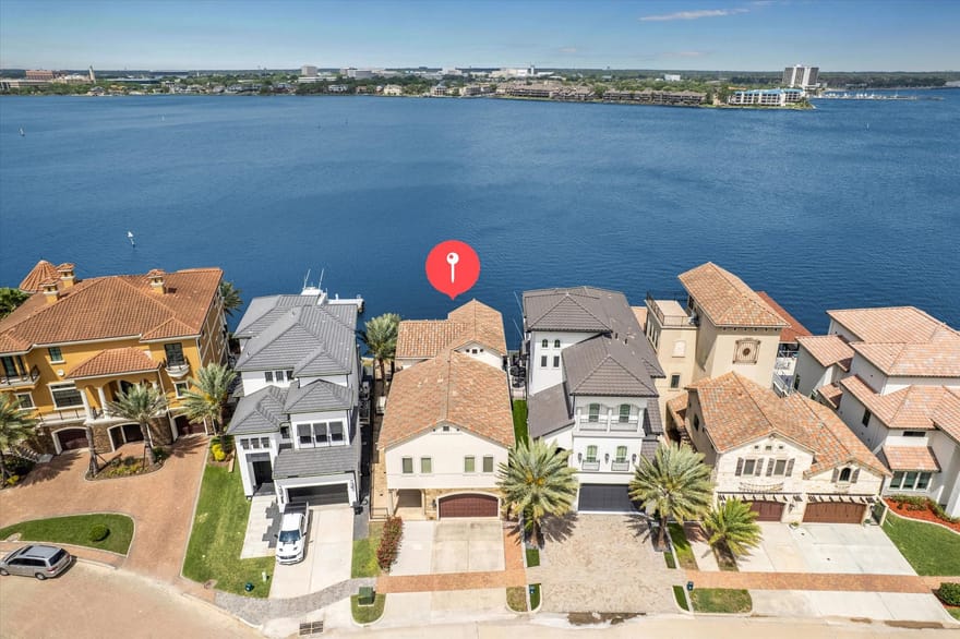 2466 Beacon Circle, League City, Texas