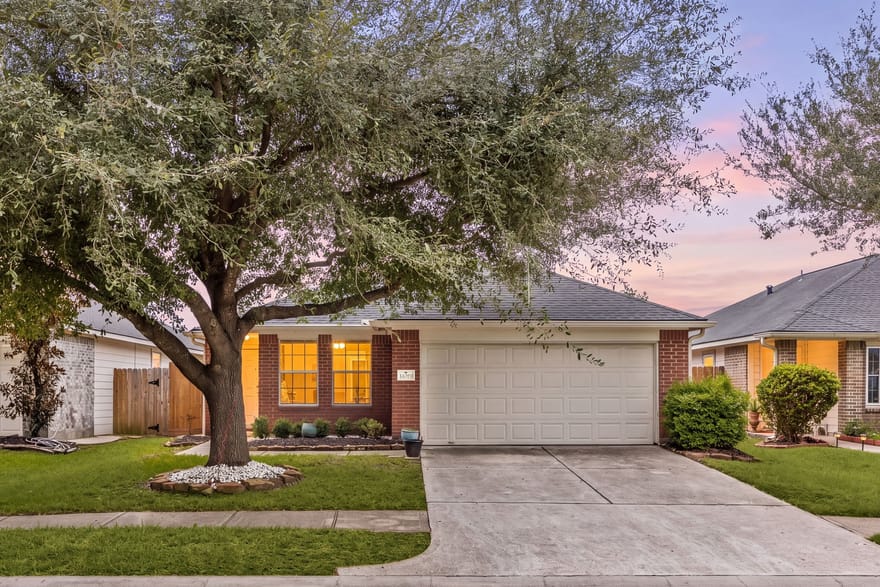 14019 Kinsbourne Court, Houston, Texas