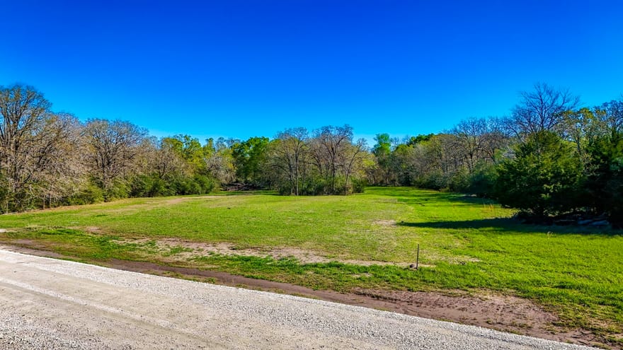 9.3 Acres Connor Landing, Madisonville, Texas