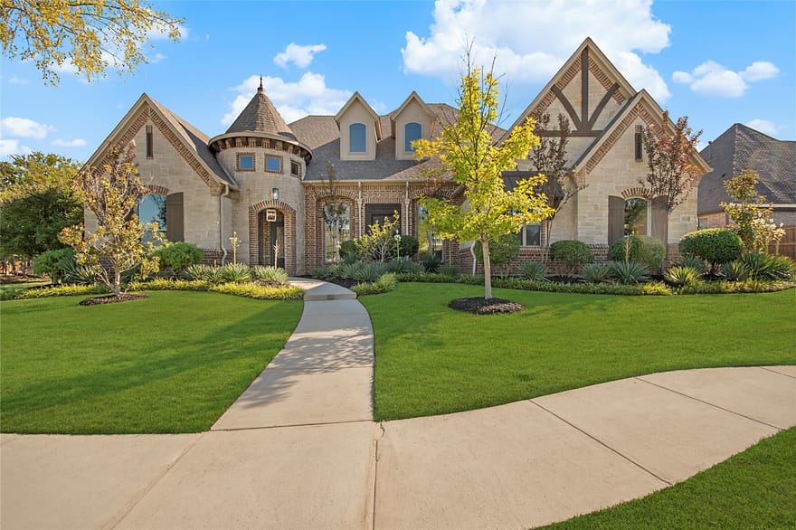 2624 Lake Shore Drive, Keller, Texas
