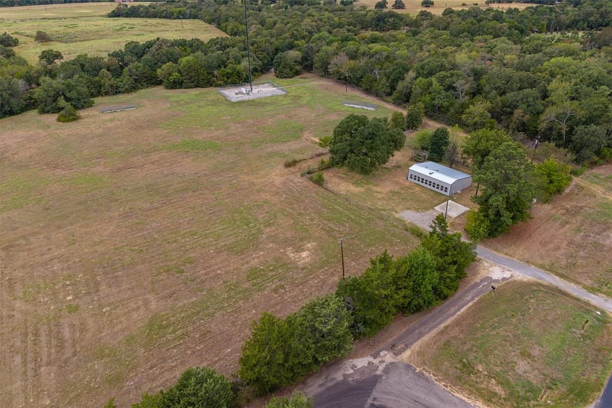 6899 Tx-19 Highway, Palestine, Texas
