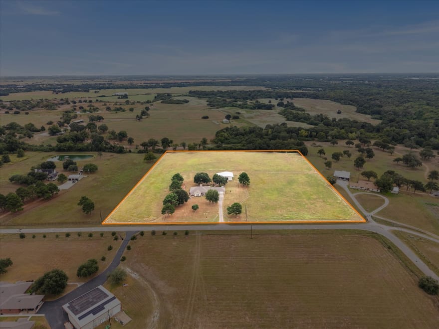 19929 Pierceall Road, Hempstead, Texas