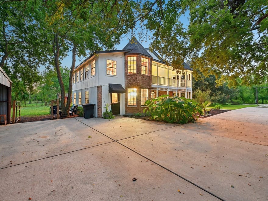 2507D Calder Drive, League City, Texas