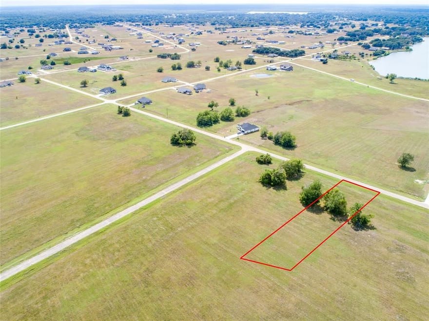 307 Colt Trail, Angleton, Texas