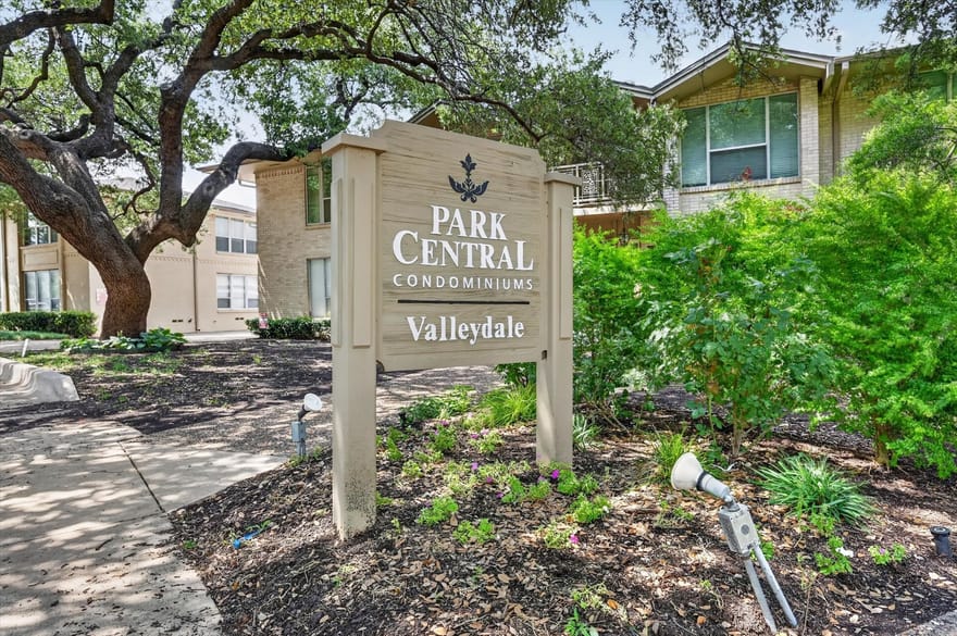 11116 Valleydale Drive, Dallas, Texas