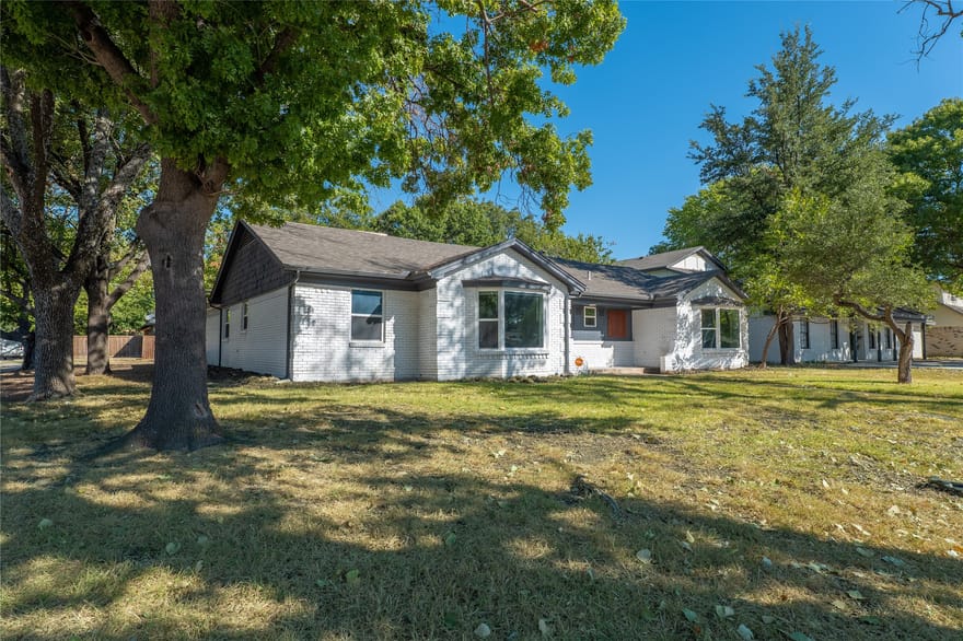 11005 Ferguson Road, Dallas, Texas