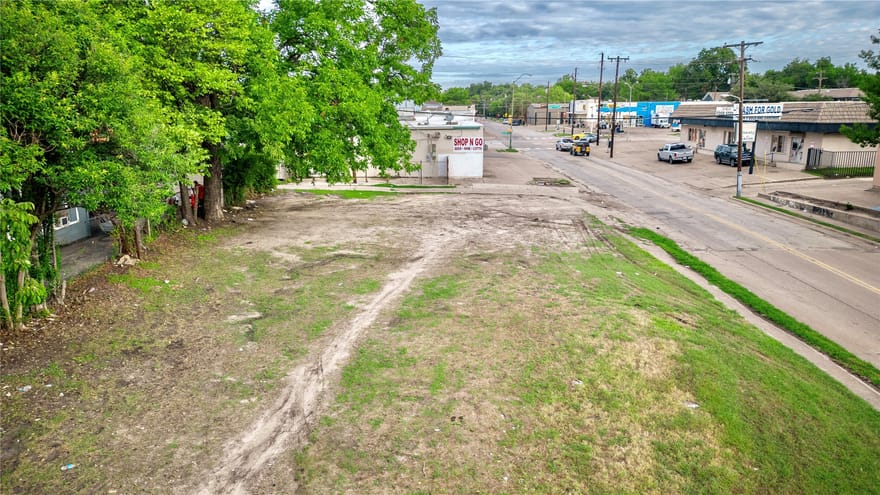 4951 E Side Avenue, Dallas, Texas