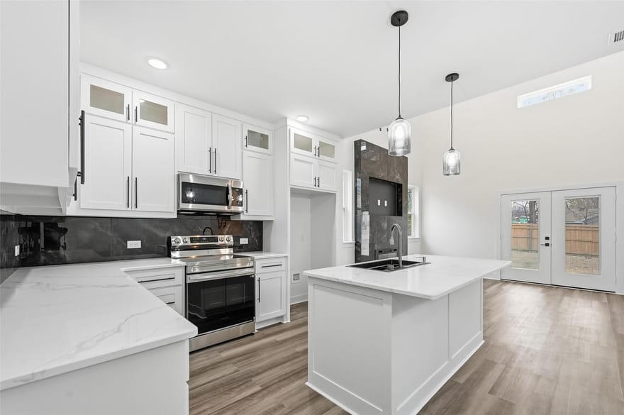 4448 Marcell Avenue, Dallas, Texas