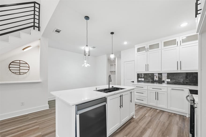 4448 Marcell Avenue, Dallas, Texas