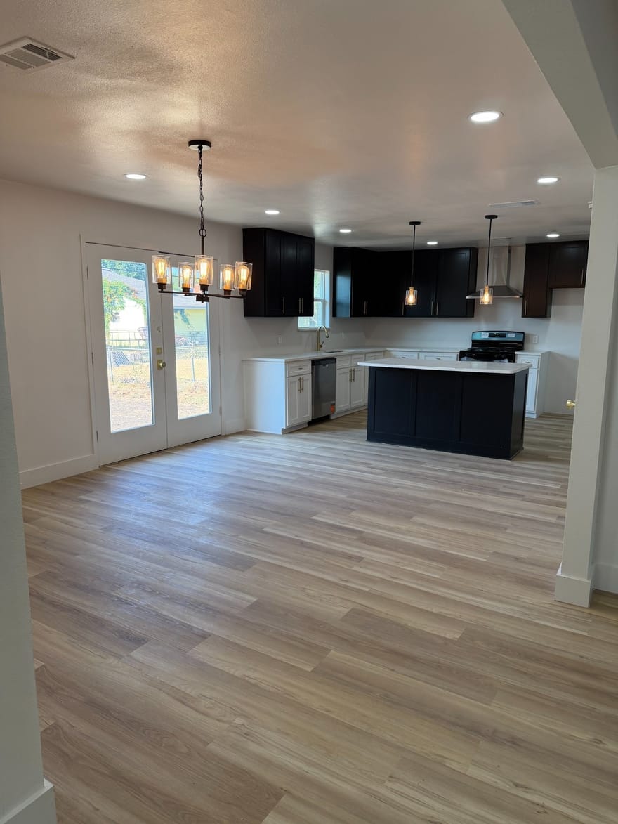 8706 Reva Street, Dallas, Texas