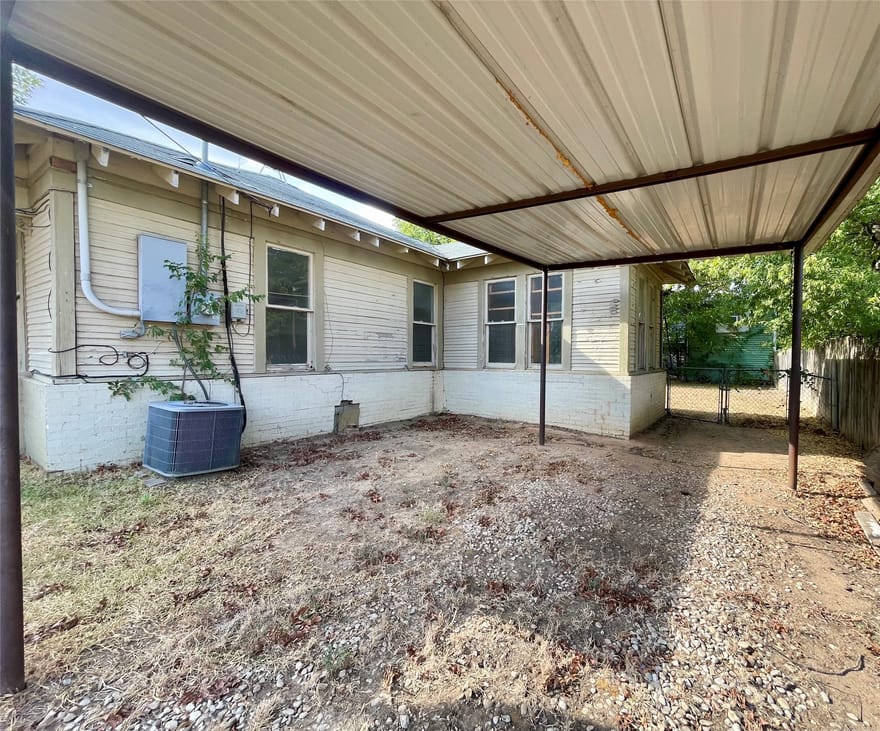512 NW 5th Street, Mineral Wells, Texas