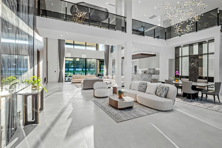 2706 N Carroll Avenue, Southlake, Texas