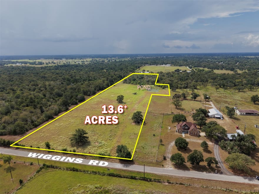 38021 Wiggins Road, Hempstead, Texas
