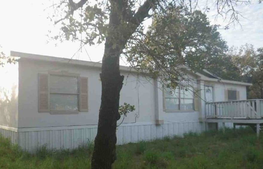 3640 Eichman Road, Poteet, Texas