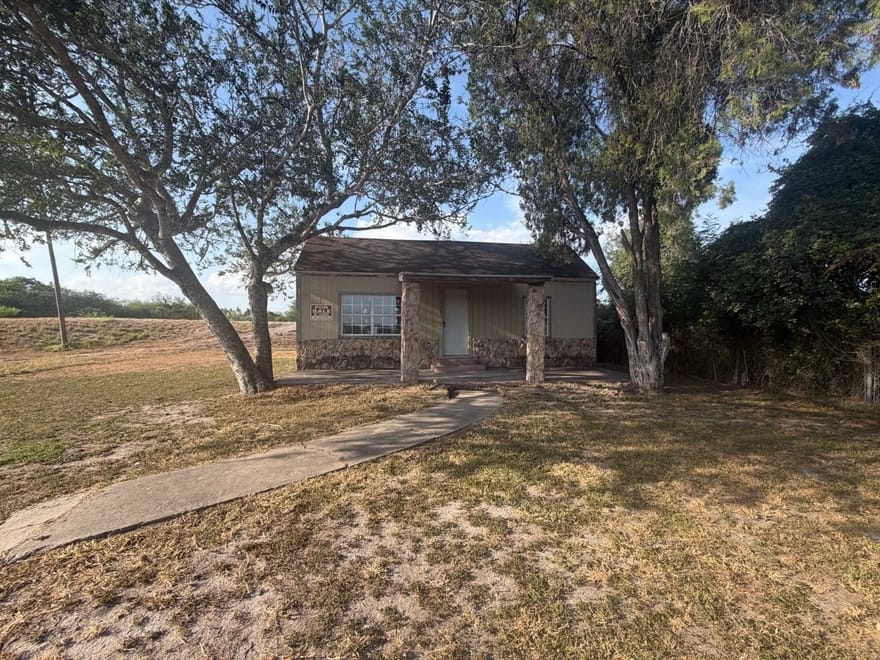 1234 Easterling Drive, Alice, Texas