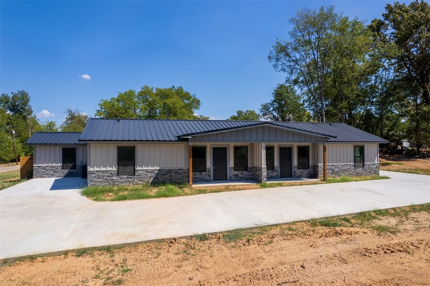 120 Maxwell, Sulphur Springs, Texas