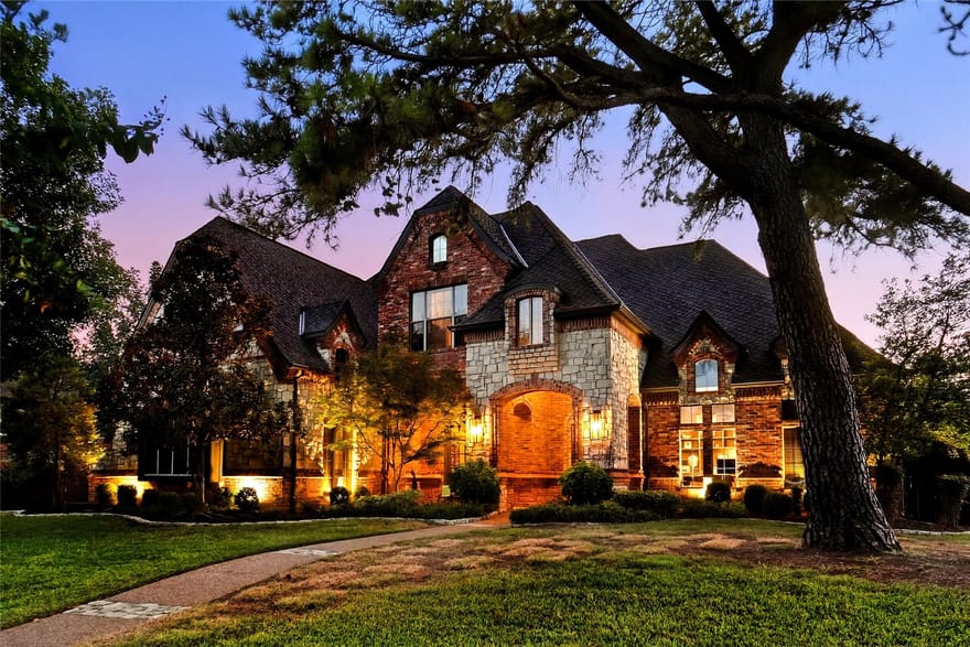 1804 Summit Court, Keller, Texas