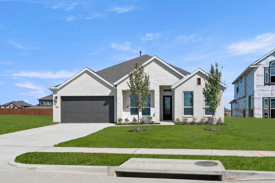 2417 Spoonbill Drive, Mansfield, Texas