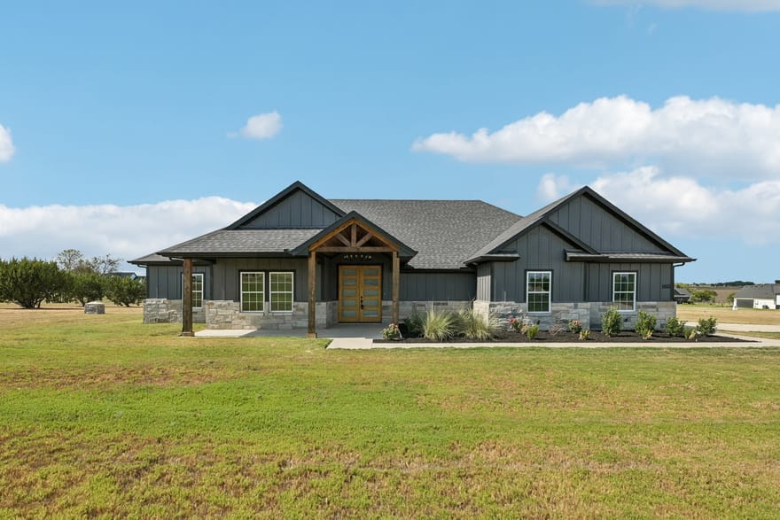 6605 Buffalo Ridge Circle, Godley, Texas