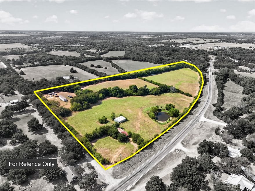 913 County Road 4232, Bonham, Texas