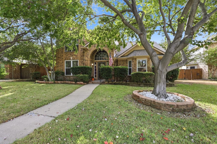 7605 Brookview Drive, Frisco, Texas