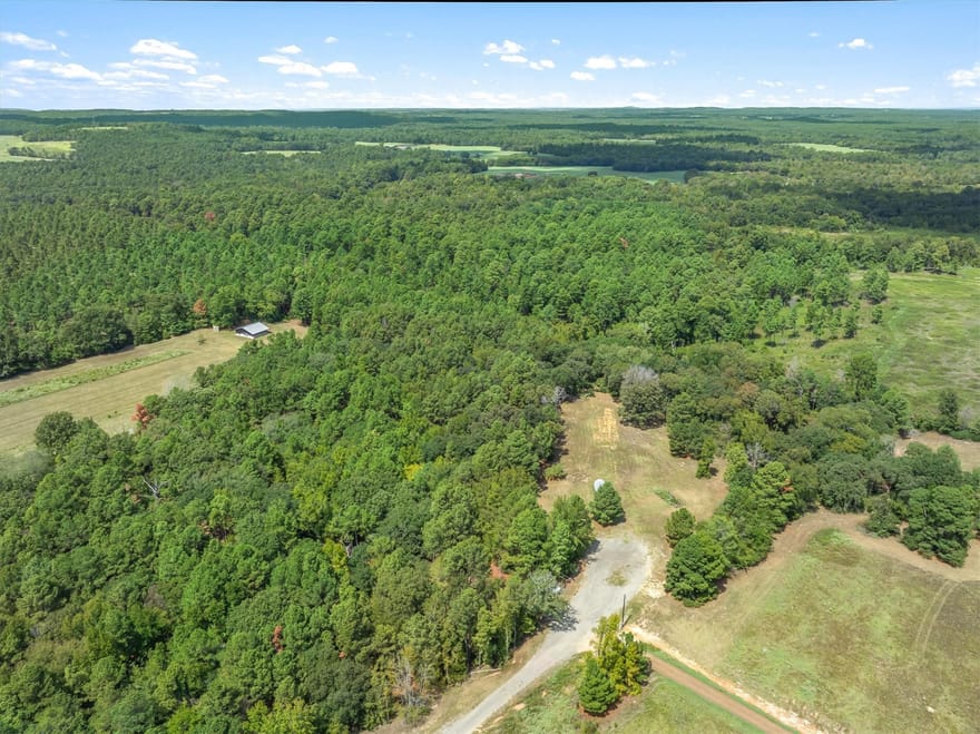 24670 Private Road 8102, Frankston, Texas