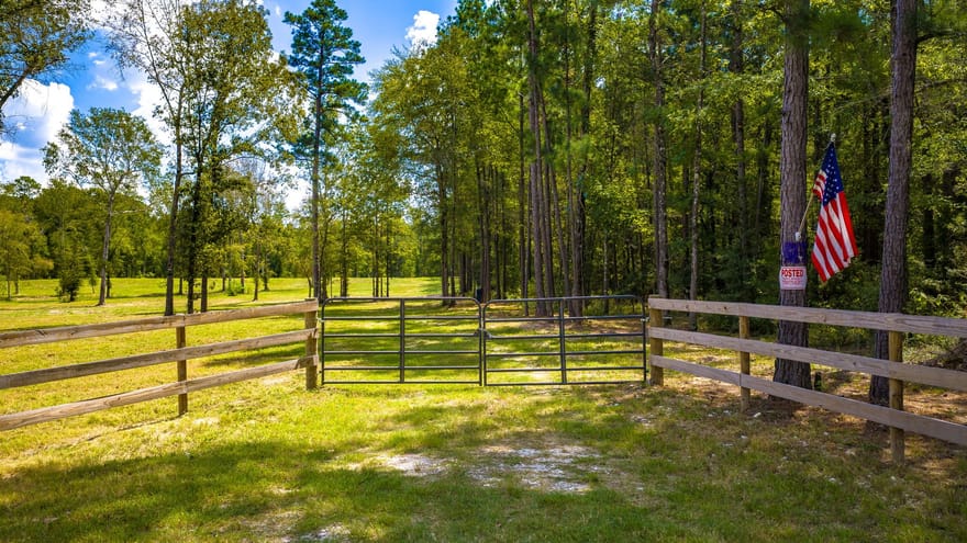 1236 Spencer 1 Road, Groveton, Texas