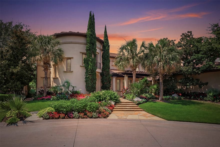 220 La Jolla Cove, Westworth Village, Texas