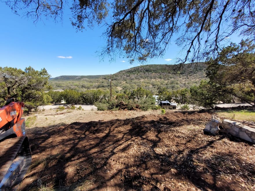 659 Contour Drive, Canyon Lake, Texas