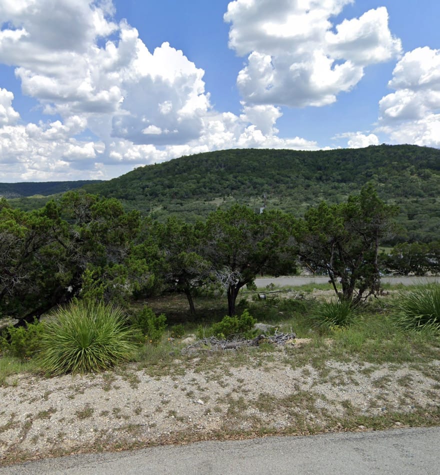 659 Contour Drive, Canyon Lake, Texas