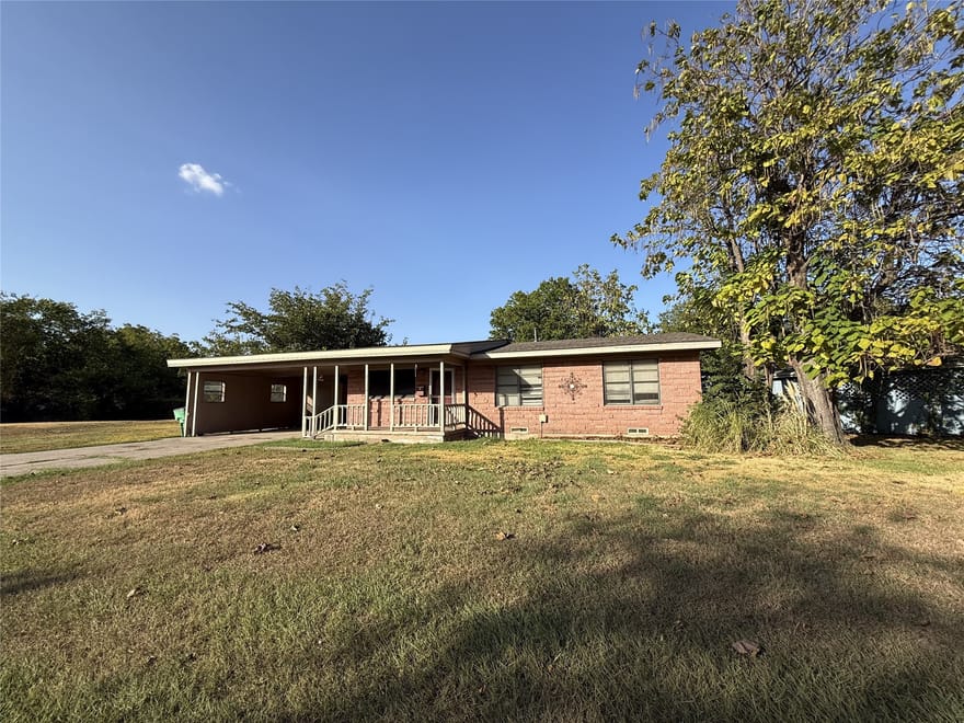 1603 Cherry Street, Gainesville, Texas
