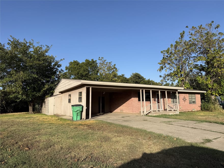 1603 Cherry Street, Gainesville, Texas