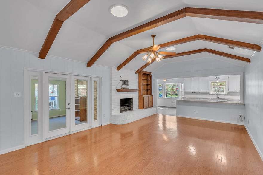 4368 Rota Circle, Fort Worth, Texas