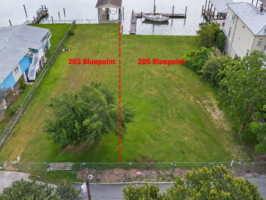 205 Blue Point Road, Clear Lake Shores, Texas