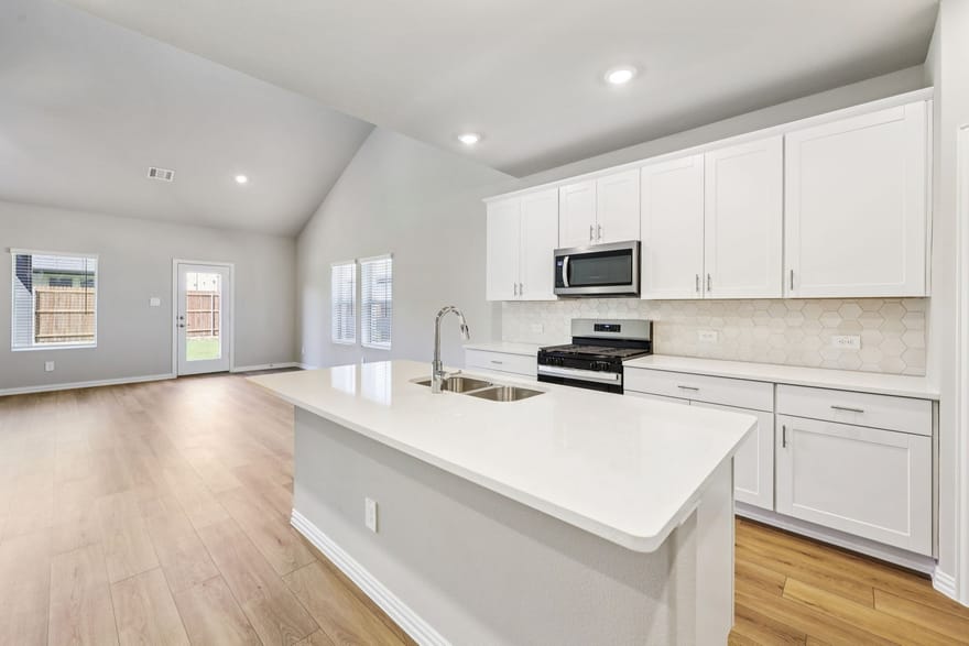 10812 Colonial Heights Lane, Fort Worth, Texas