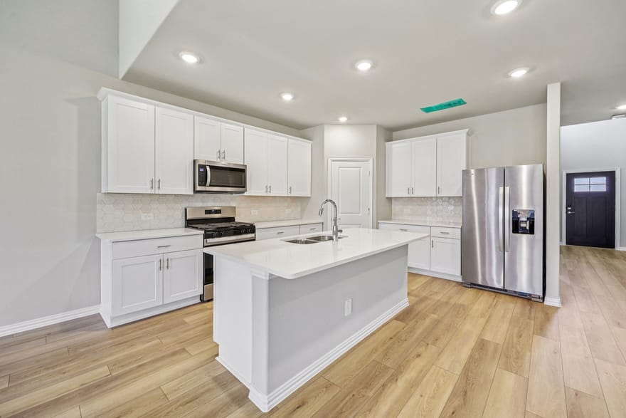 10812 Colonial Heights Lane, Fort Worth, Texas