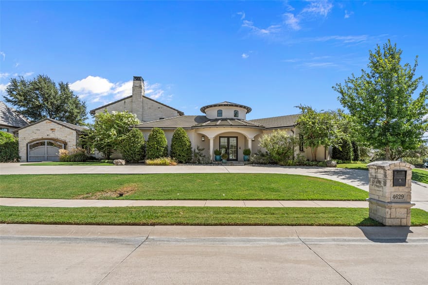 4629 Palencia Drive, Fort Worth, Texas