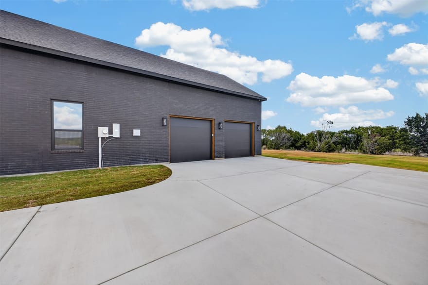 1091 Barton Ranch Road, Nemo, Texas