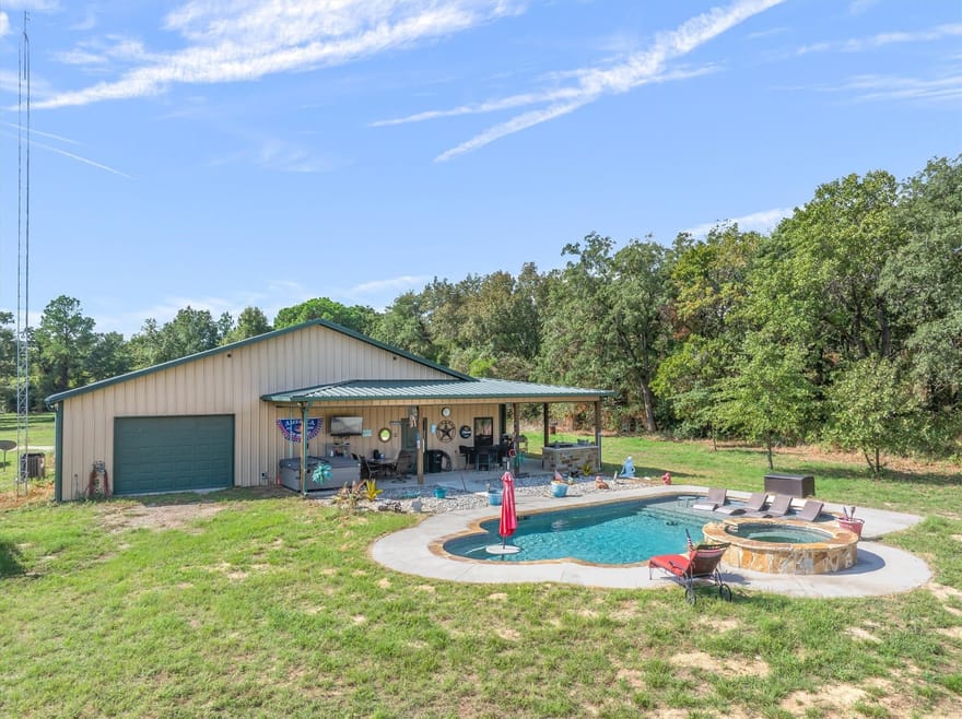 1109 Vz County Road 2303, Canton, Texas