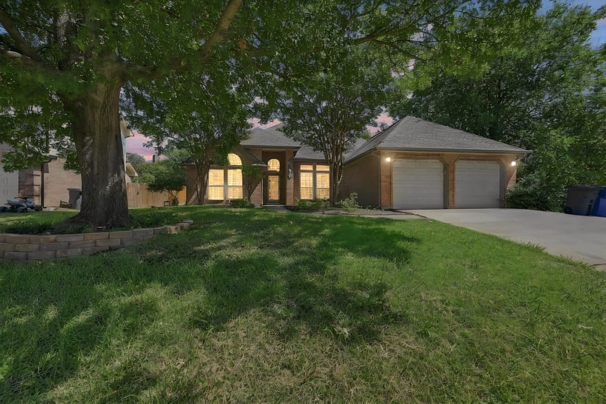 2304 Grimsley Terrace, Mansfield, Texas