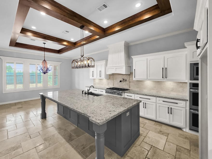 302 Spring Brook Court, Lumberton, Texas