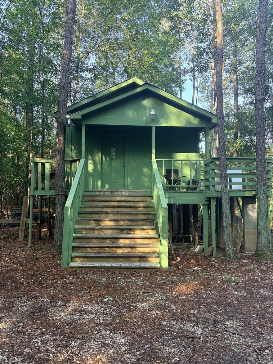 9470 Village Creek Road, Silsbee, Texas