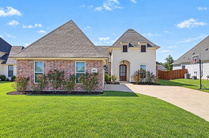 604 Stockbridge Lane, Blanchard, Louisiana