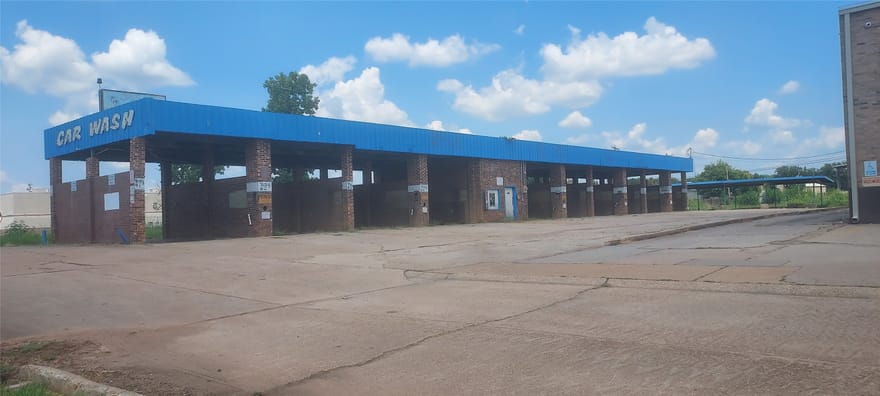 1826 North Market, Shreveport, Louisiana