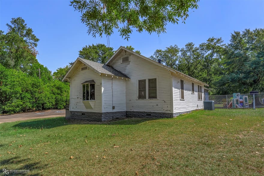 1106 Sibley Road, Minden, Louisiana