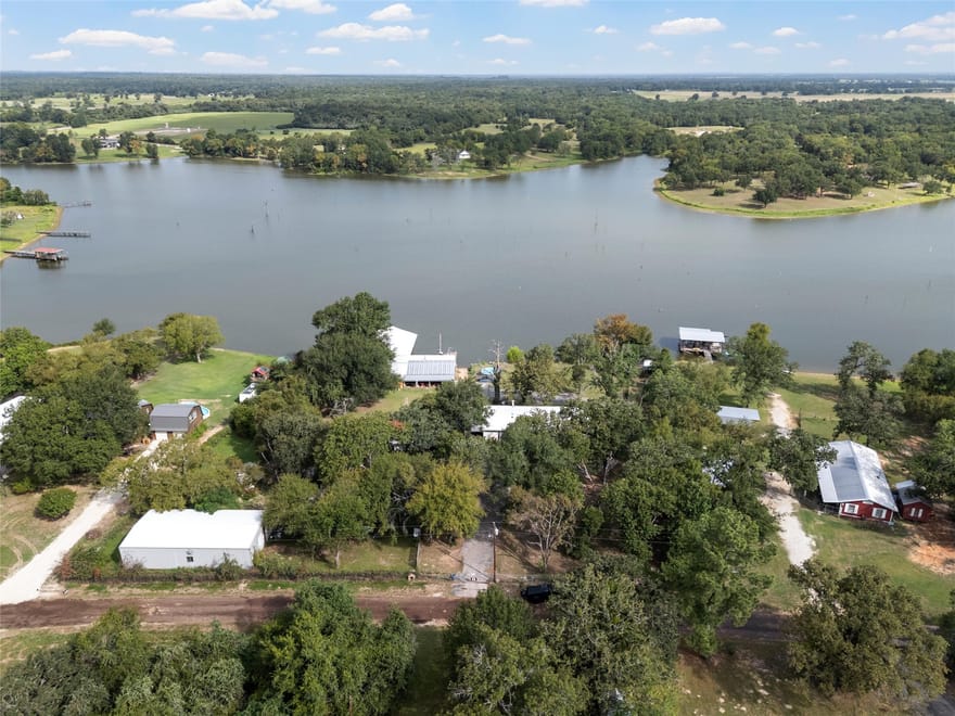 280 Lcr 737, Thornton, Texas